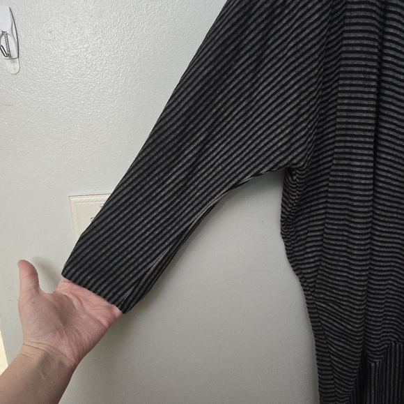 Chic Black and Gray Striped Sweater - Picture 2 of 12